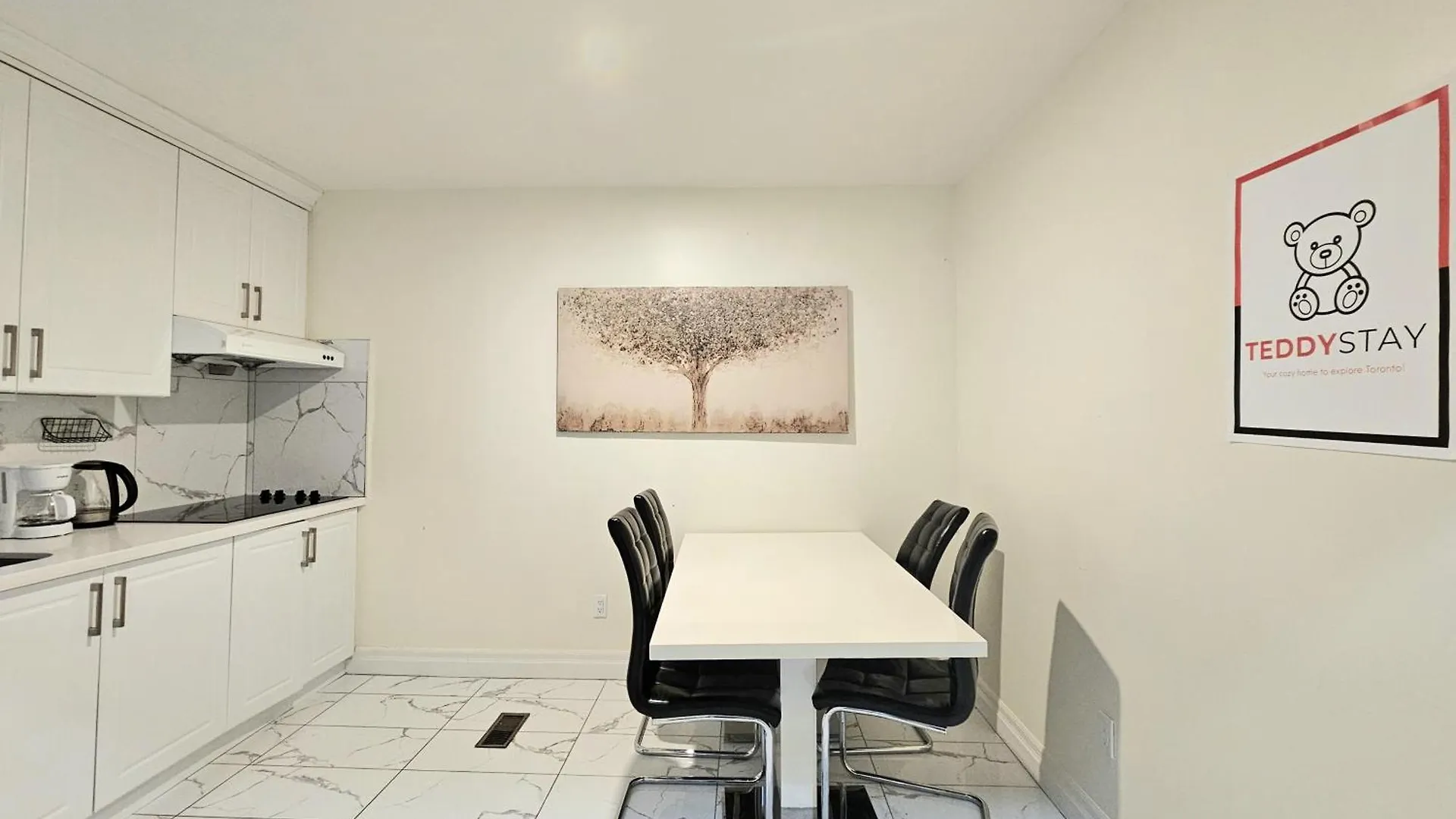 Apartment Central Downtown Toronto - Trinity Bellwood Park