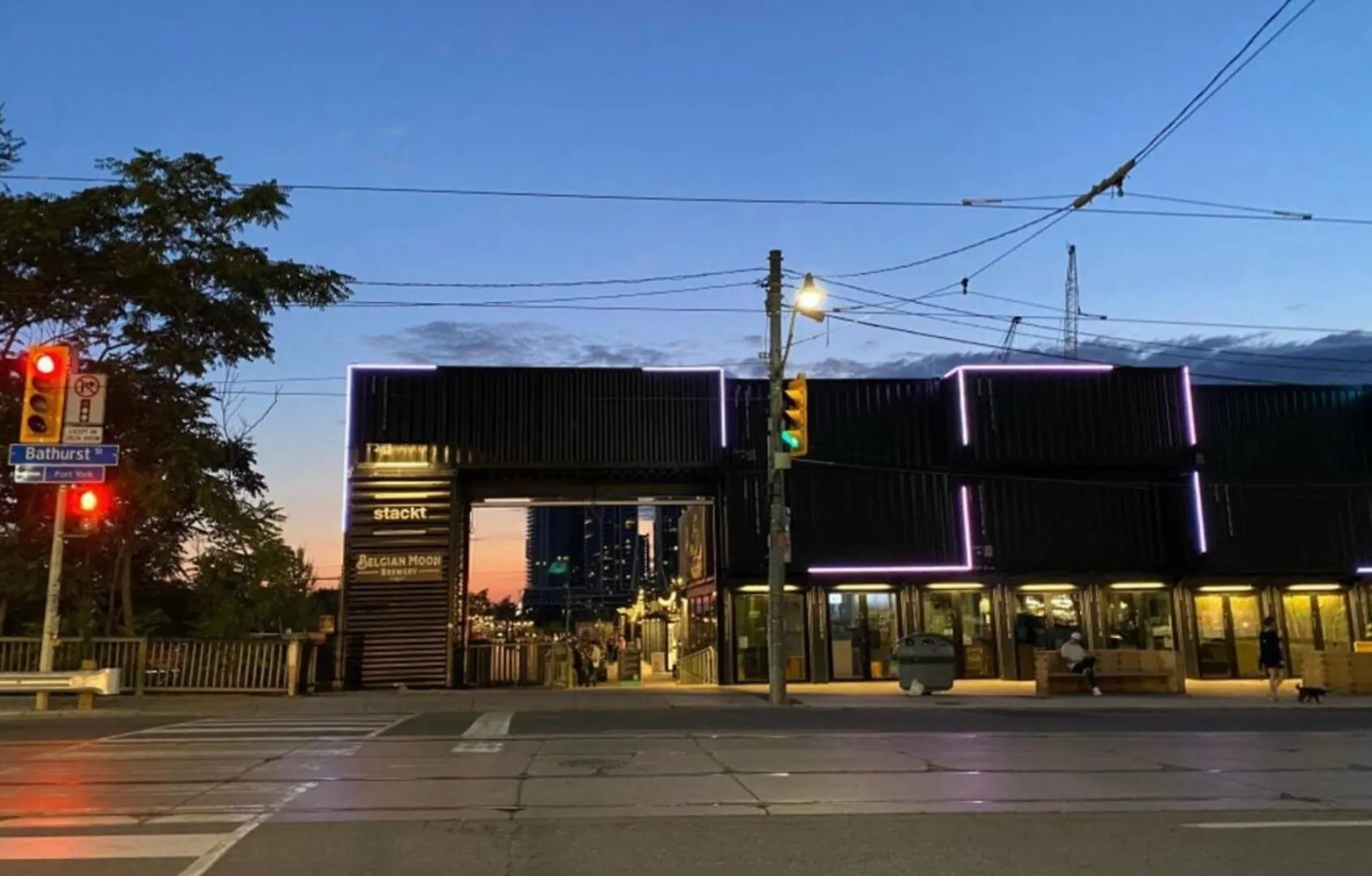 Apartment Central Downtown Toronto - Trinity Bellwood Park