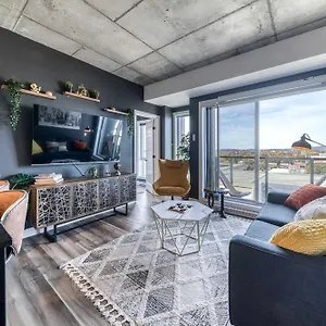 Luxe, Incredible Sunset View, Pool, Parking, Near Old , Quebec City Canada